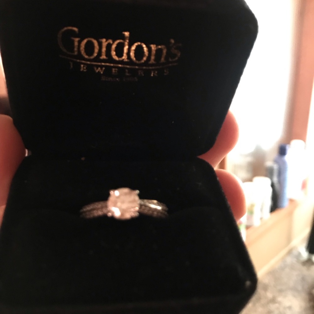 diamond ring - Picture 4 of 5